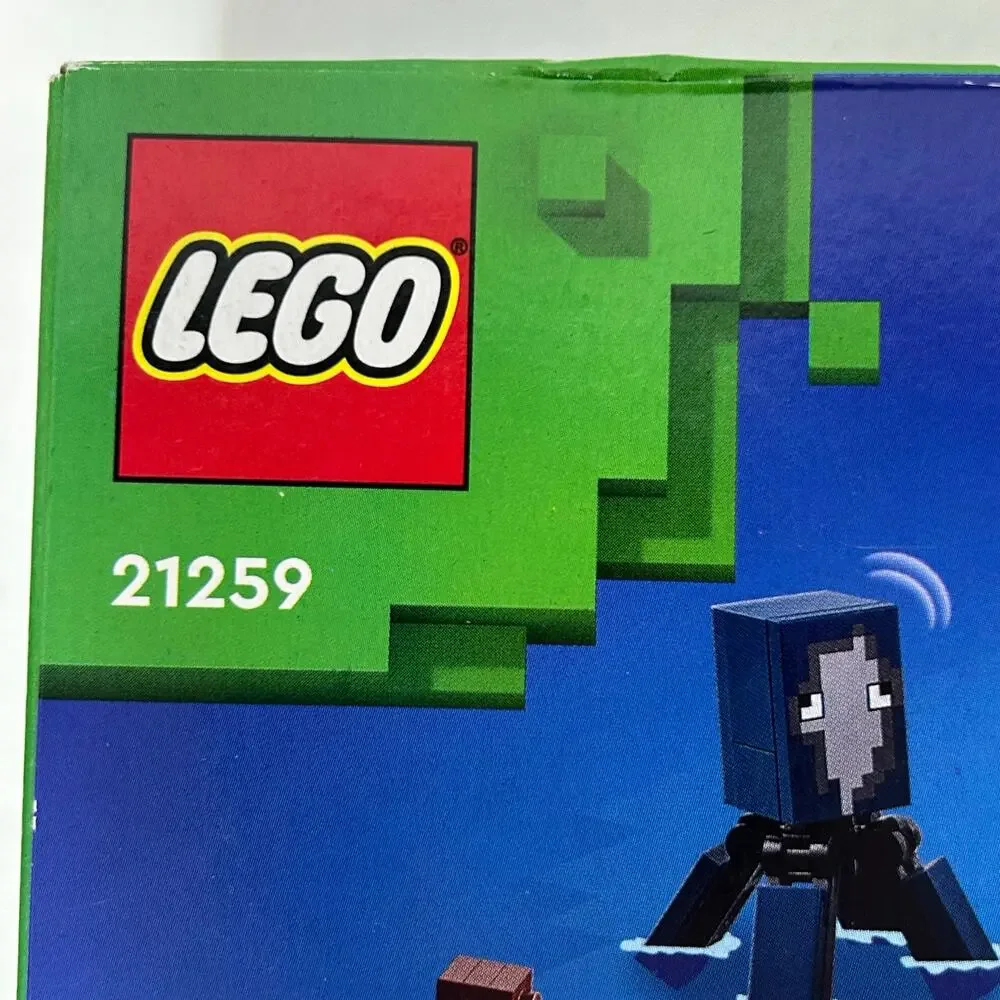 LEGO Minecraft 21259 The Pirate Ship Voyage 166 Pieces New Sealed Box